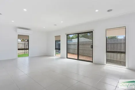 Property photo of 5 Austin Court Crib Point VIC 3919