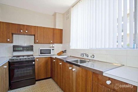 Property photo of 9/2 Holborn Avenue Dee Why NSW 2099