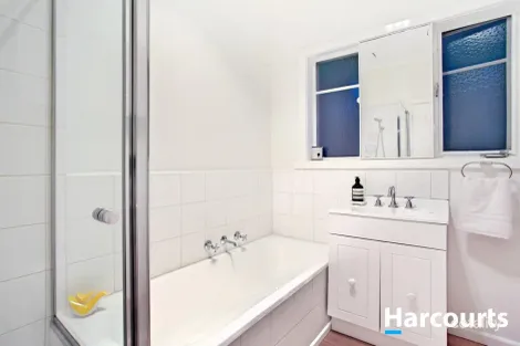 Property photo of 4 Duncan Avenue Greensborough VIC 3088