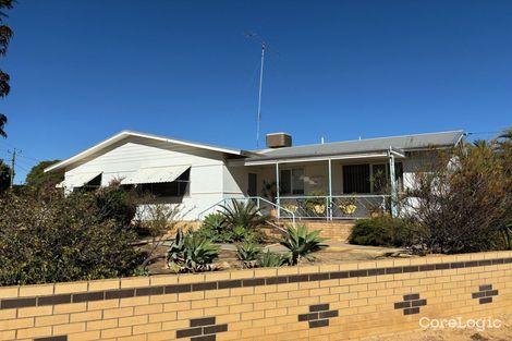 39 French Ave, Merredin, WA 6415