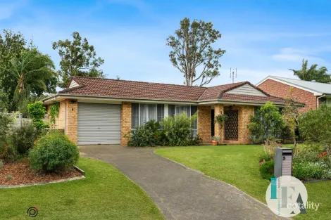 Property photo of 5 Allinga Drive Oak Flats NSW 2529