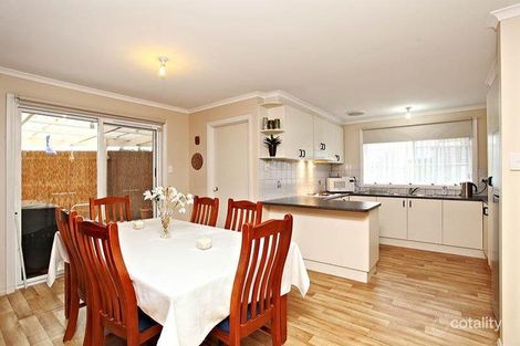 Property photo of 42 Silverdene Avenue Sydenham VIC 3037