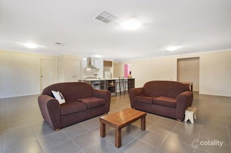 Property photo of 5 York Close Strathfieldsaye VIC 3551