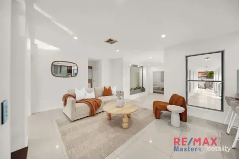 Property photo of 25 Gregory Drive Carrara QLD 4211