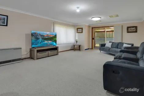 Property photo of 87 Thornhill Street Young NSW 2594