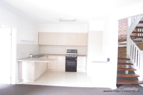 Property photo of 1/32 Nepean Avenue Hampton East VIC 3188
