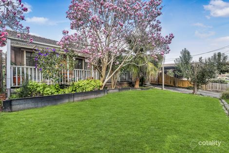 22 Longfellow Ave, Mooroolbark, VIC 3138
