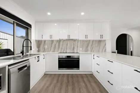 Property photo of 50 Normandy Crescent Aroona QLD 4551