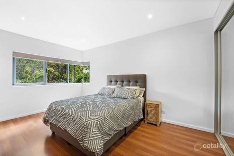 Property photo of 2/15 Clarence Avenue Dee Why NSW 2099