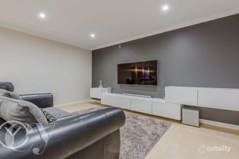 Property photo of 52 Davy Street Alfred Cove WA 6154