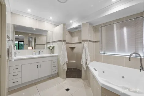 Property photo of 22 Windmill Crossing Mount Pleasant QLD 4740