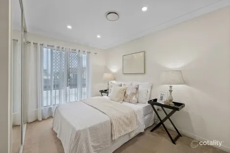 Property photo of 22 Windmill Crossing Mount Pleasant QLD 4740