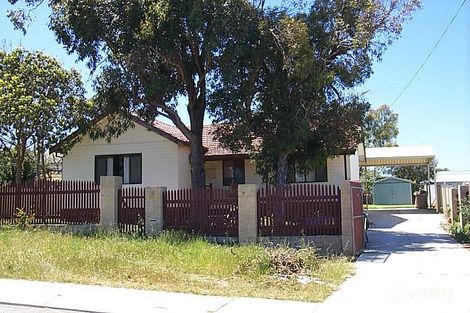 4 Weavell St, Hamilton Hill, WA 6163