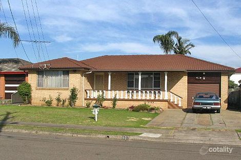 10 Musgrave Cres, Fairfield West, NSW 2165