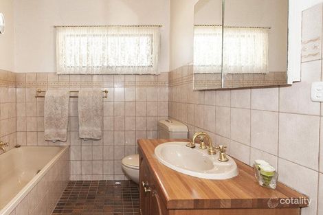 Property photo of 112 St James Road Heidelberg VIC 3084