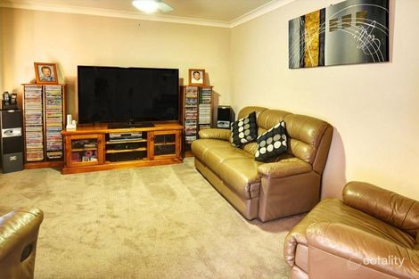 Property photo of 14 Stratford Close Orange NSW 2800