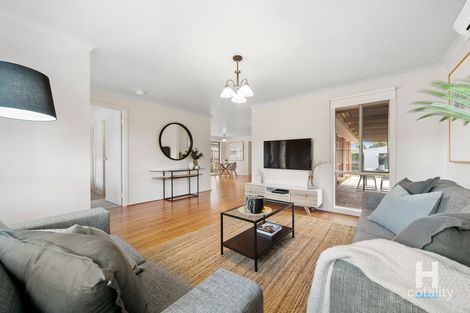 Property photo of 3 Rundle Drive Carrum Downs VIC 3201