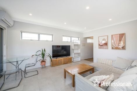 Property photo of 6/11 Royal Scot Loop Currambine WA 6028