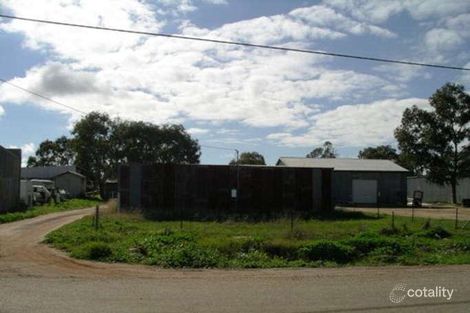 31 Depot Rd, Wongan Hills, WA 6603