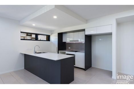 302/37-39 Regent St, Woolloongabba, QLD 4102