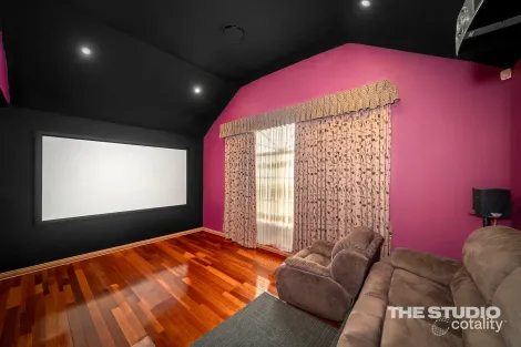 Property photo of 11 Horizons Place Kellyville NSW 2155