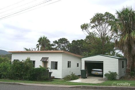 19 Korogora St, Crescent Head, NSW 2440