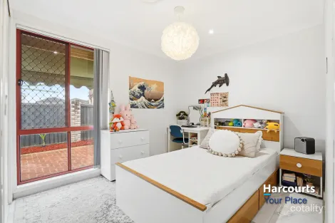 Property photo of 5 Royal Avenue Plumpton NSW 2761
