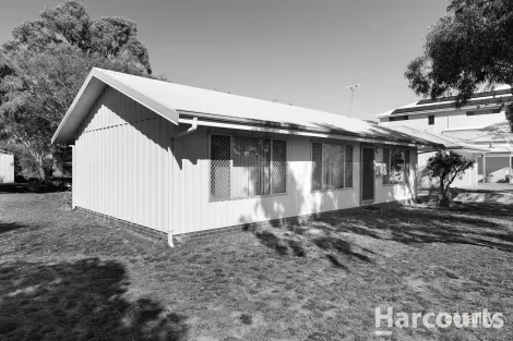Property photo of 15 Cooranga Road Falcon WA 6210