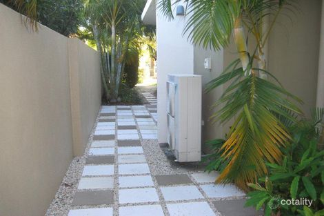 Property photo of 6043 Lucerne Circuit Hope Island QLD 4212