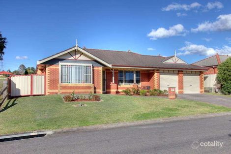 4 Flamingo Dr, Cameron Park, NSW 2285