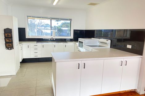 Property photo of 48 Dawn Parade Miami QLD 4220