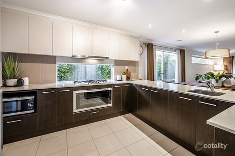 Property photo of 10 Colendy Close Lyndhurst VIC 3975