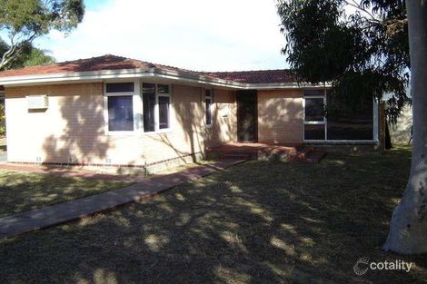 1 Warren St, Beaconsfield, WA 6162