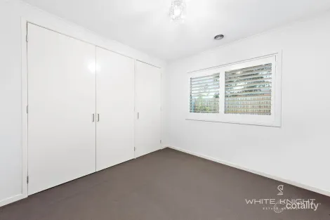 Property photo of 7 Gardenia Way Caroline Springs VIC 3023