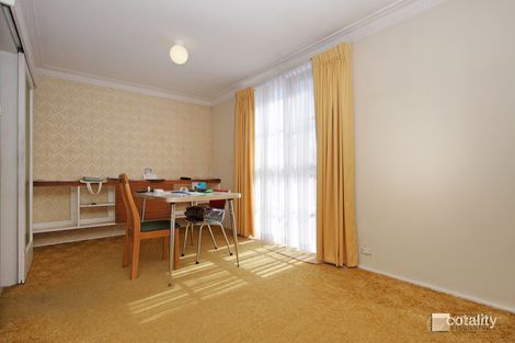 Property photo of 37 Bamford Street Hughes ACT 2605