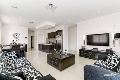 Property photo of 17 Millicent Drive Craigieburn VIC 3064