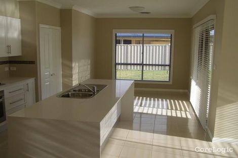Property photo of 2 Row Close Orange NSW 2800