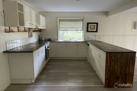 Property photo of 8 Catamaran Street Russell Island QLD 4184