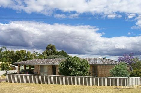12 Mandarin Way, Seville Grove, WA 6112