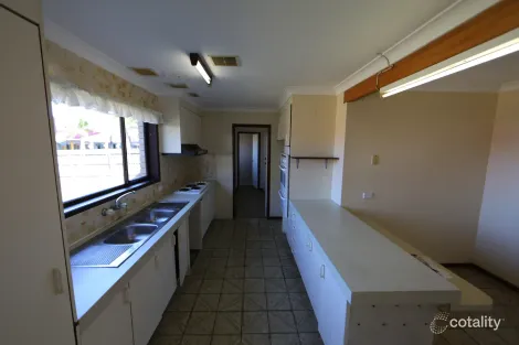 Property photo of 46 Hollywood Street Runcorn QLD 4113