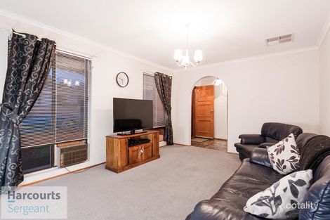 Property photo of 24 Coachhouse Drive Gulfview Heights SA 5096