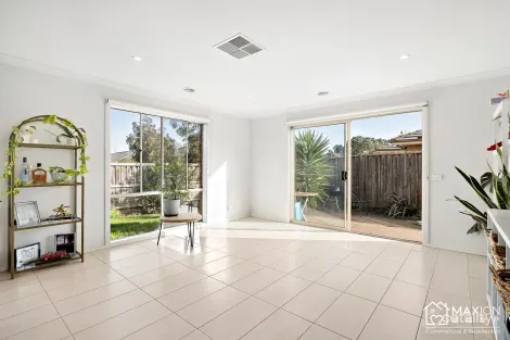 Property photo of 14 Athlestane Road Doreen VIC 3754