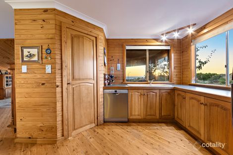 Property photo of 12 Pembroke Court Warnbro WA 6169