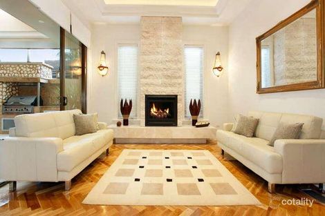 Property photo of 14 Burrindi Road Caulfield South VIC 3162