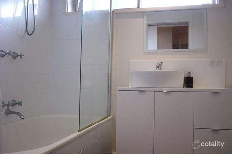 Property photo of 4/3 Alexander Avenue Mornington VIC 3931