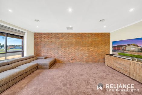 Property photo of 92 Hogans Road Hoppers Crossing VIC 3029