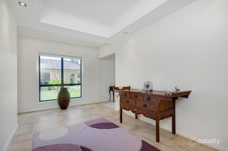 Property photo of 53 Rondanella Drive Kanahooka NSW 2530