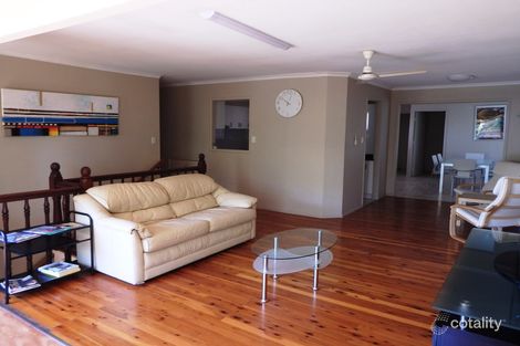 Property photo of 37 Caroline Street Riverview QLD 4303