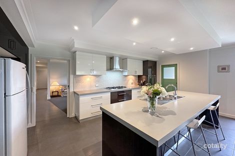 Property photo of 17 Paulan Court Warragul VIC 3820