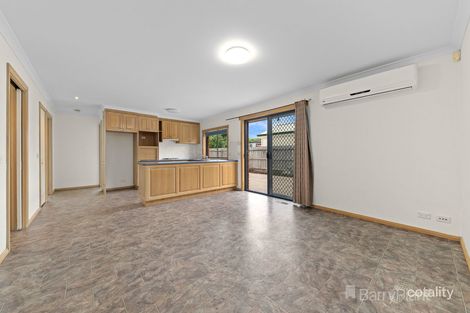 Property photo of 72 Hancock Drive Berwick VIC 3806